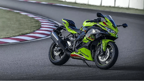 Kawasaki Set to Launch Power-packed Ninja ZX-4RR in India