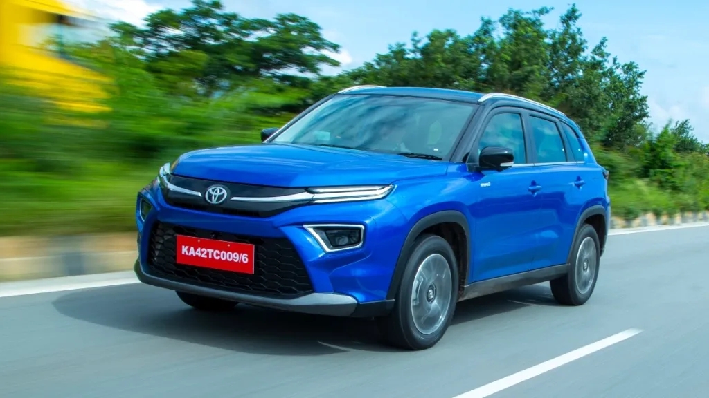 Toyota Urban Cruiser Hyryder will be available in India soon: Bookings start at Rs. 25,000