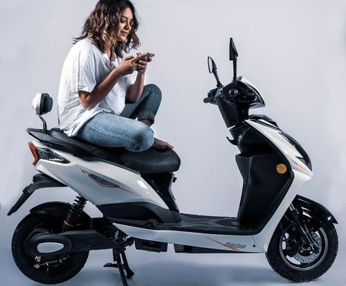 भारत में सर्वश्रेष्ठ दोपहिया वाहन 2021, अब तक के शीर्ष 20 “दोपहिया” - CarBike360