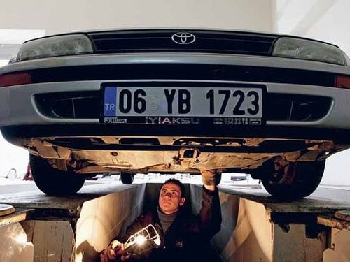 Toyota Faces first loss of Rs. 55 Crore in 5 years on slow sales