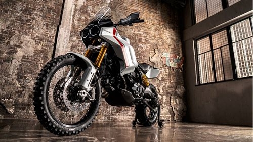 Ducati’s New Brand DesertX Price And Specifications!