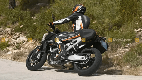 The new KTM 990 Duke: A closer look at the spied test bike