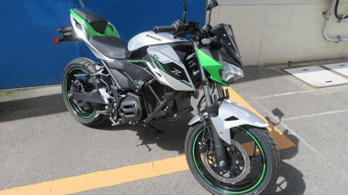 The first ever Kawasaki’s electric bikes revealed. The Z e-1 and Ninja e-1