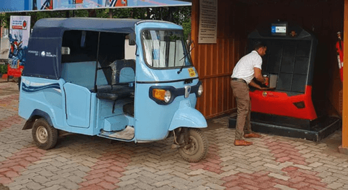  Honda: Announces Battery Sharing Service For E-Rikshaws Drivers