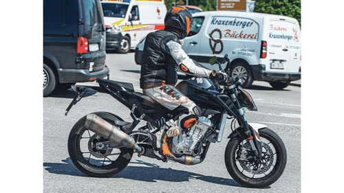 The new KTM 990 Duke: A closer look at the spied test bike