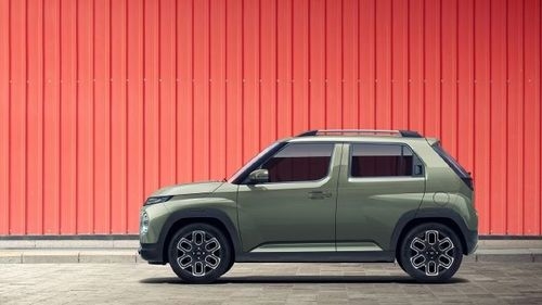 Hyundai Casper -The Internet Sensation– Interiors, Exteriors Detailed- CarBike360