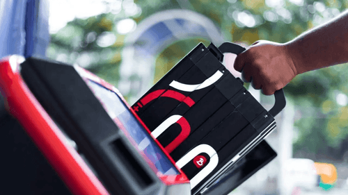 बैटरी स्वैपिंग पॉलिसी बड़े और छोटे खिलाड़ियों को टक्कर दे सकती है