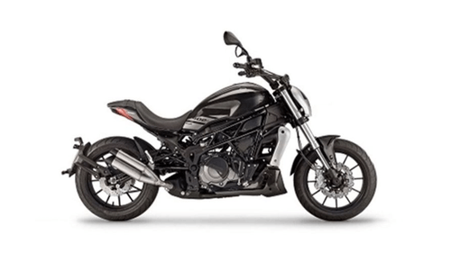 राइडिंग इन द न्यू ईयर: प्रत्याशित बाइक लॉन्च - जनवरी 2024