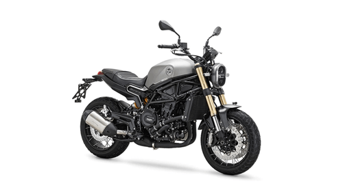 राइडिंग इन द न्यू ईयर: प्रत्याशित बाइक लॉन्च - जनवरी 2024