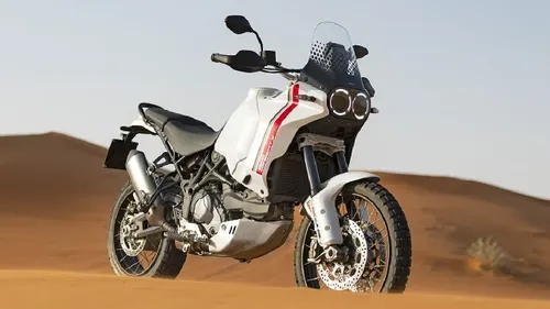 Top 4 Bikes of 2022: Carbike360 Bike of the Year