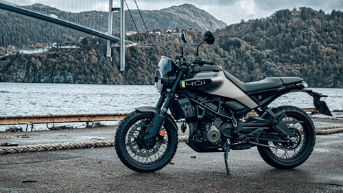 Planning to Buy Svartpilen 401 | Check Out Essential Accessories