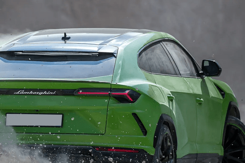 Lamborghini Urus tail light