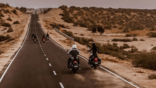 रॉयल एनफील्ड और एस्ट्रोफोटोग्राफी: बाइक के शौकीन आरई के कॉस्मिक कारवां 2024 के साथ रात के आसमान का अनुभव करेंगे