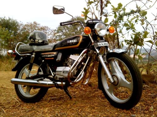 The Yamaha RX 100: A Classic Motorcycle