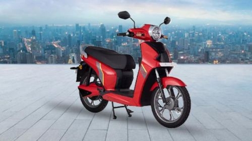 Top 5 Light Weight Electric Scooters in India : Eco-friendly and Convenient!
