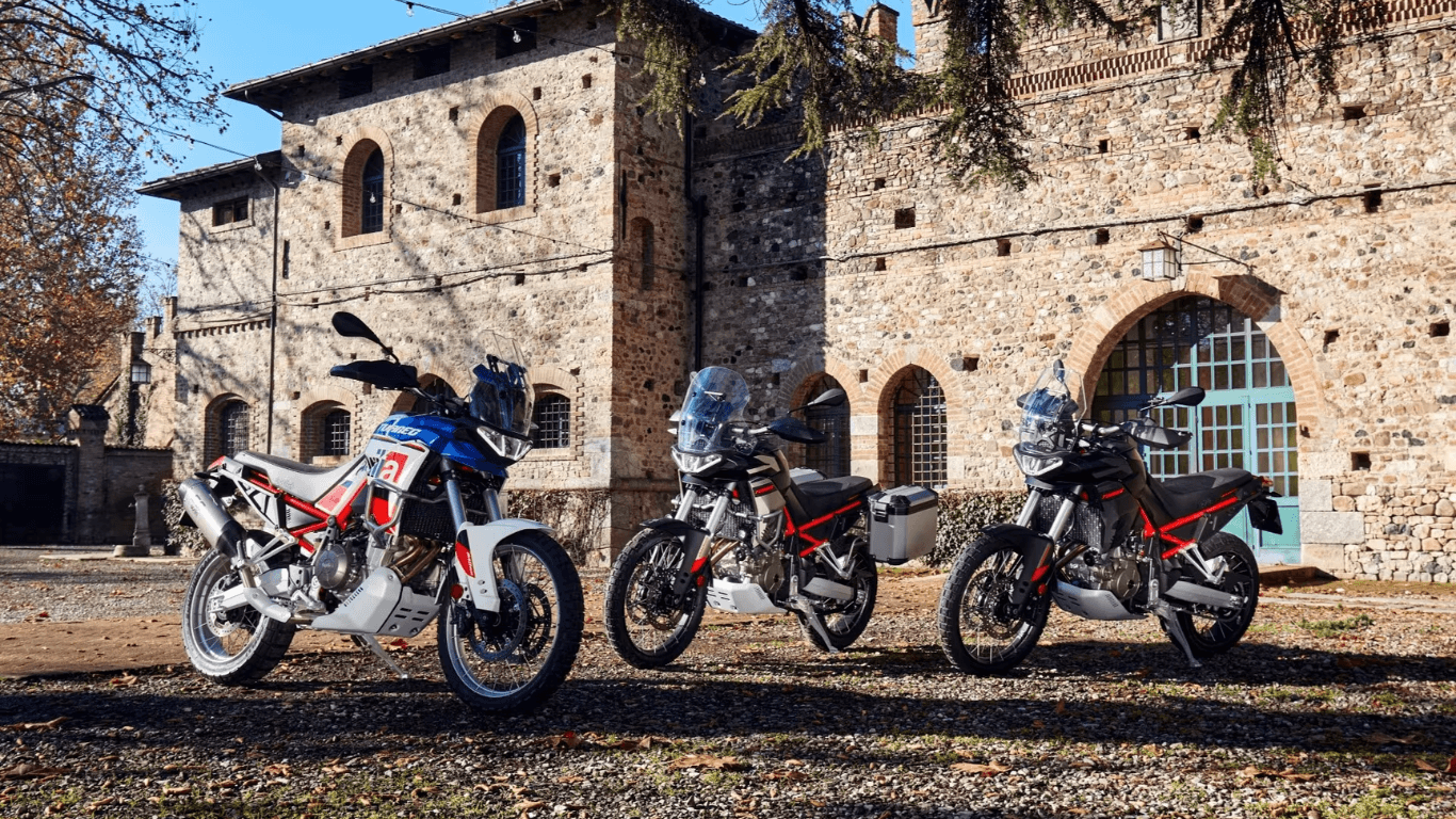 Aprilia Tuareg Colour Variants.png