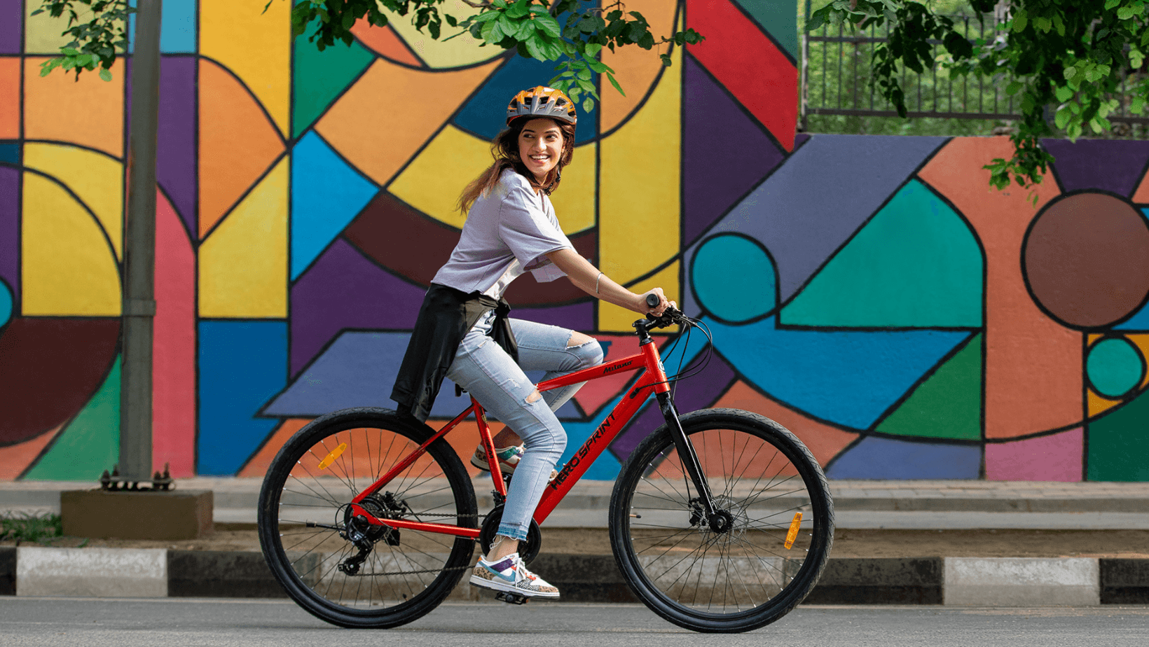 Hero City Bicycle.png