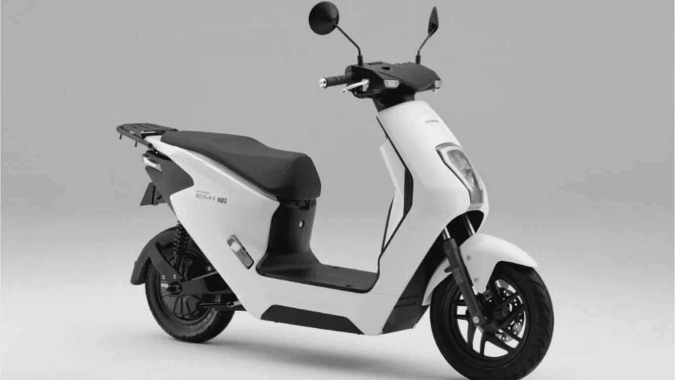 Honda Activa Electric (6).png