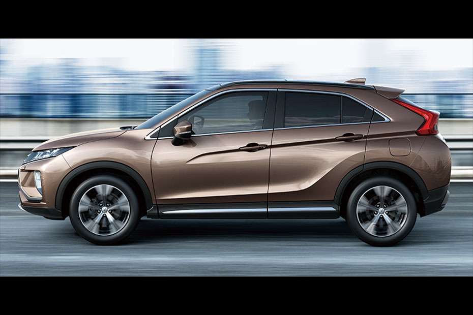 Mitsubishi Eclipse Cross Left Side View
