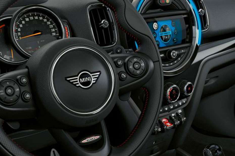 Mini Cooper Countryman steering control