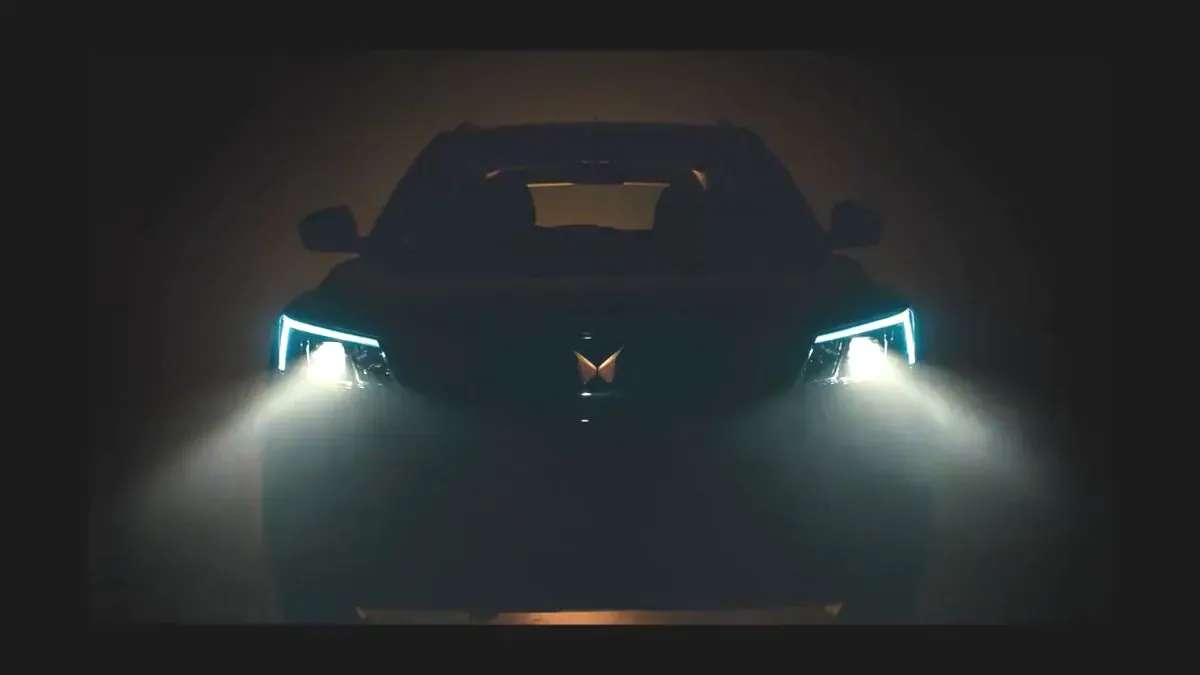Mahindra_XUV_400_e69e7c6fff.webp