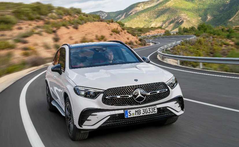 Mercedes_benz_glc2022_c0029debe7.jpg