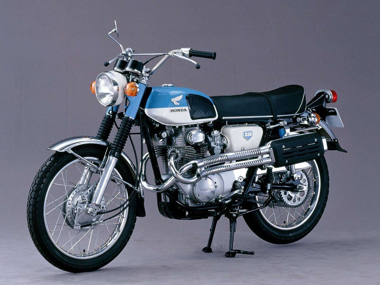 cl300honda_55c44d6c61.jpg