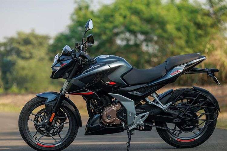 BajajPulsar-NS250-left-side