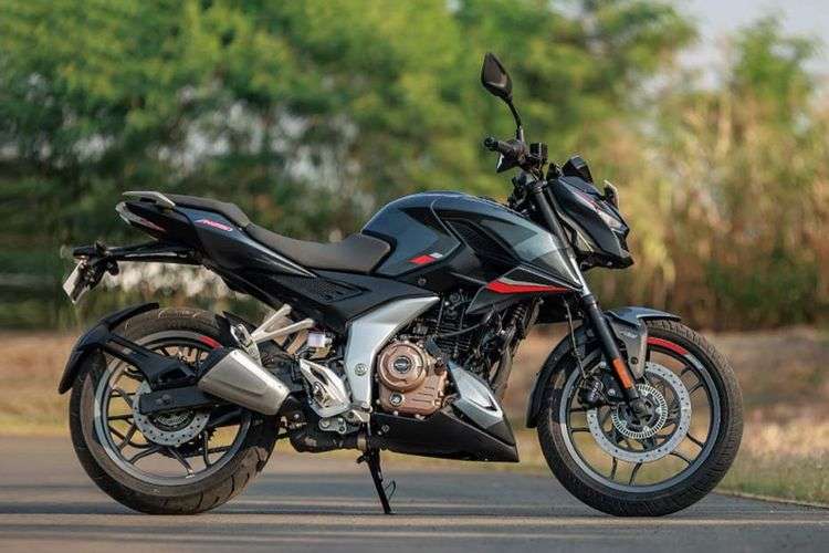 BajajPulsar-NS250_right-side