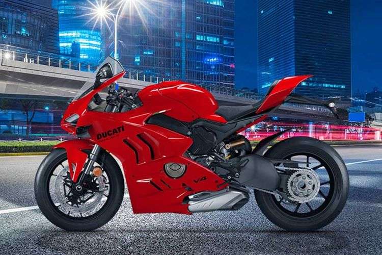 Ducati Panigale V4 left view