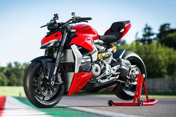 Ducati Streetfighter V2 Left Front Three Quarter