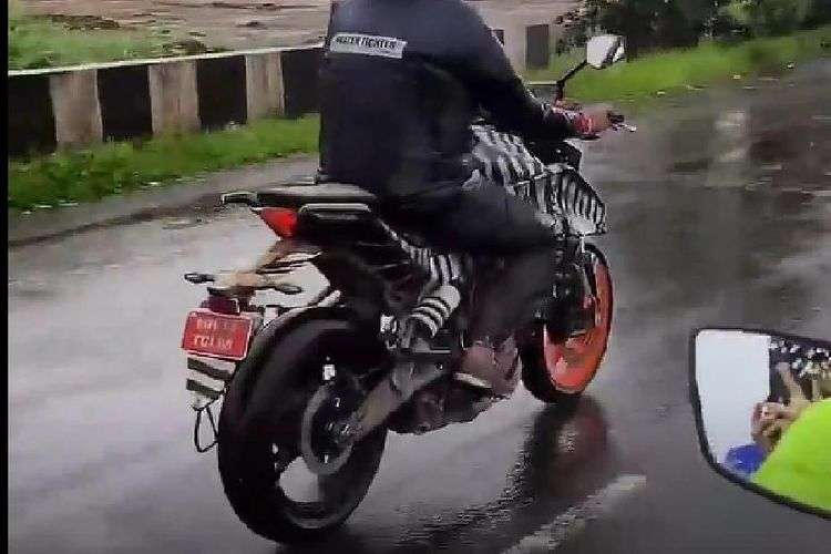 KTM 2023 200 Duke