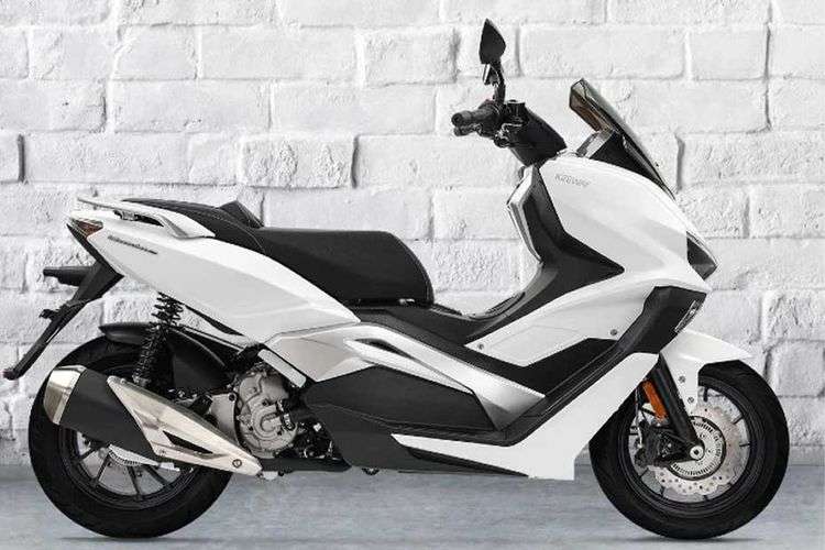 Keeway GT270 Right Side