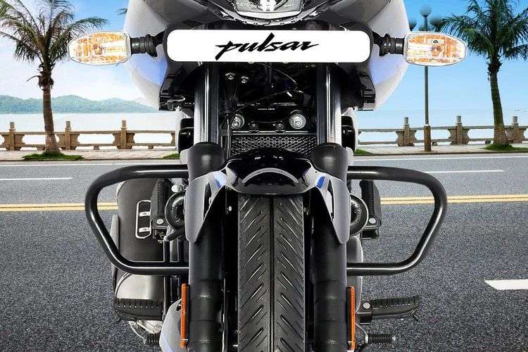 Bajaj Pulsar 220 F exterior view Bajaj Pulsar 220 F exterior view
