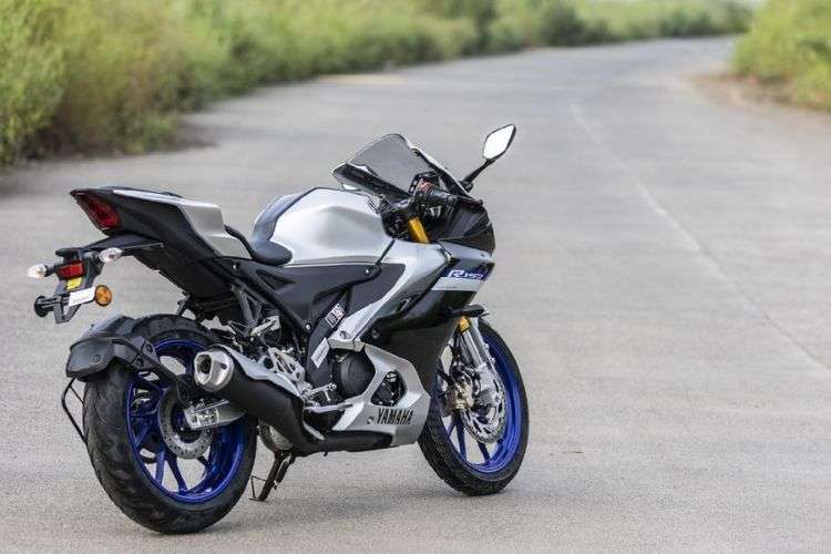 Yamaha R15 V4 Rear Quarter Three View