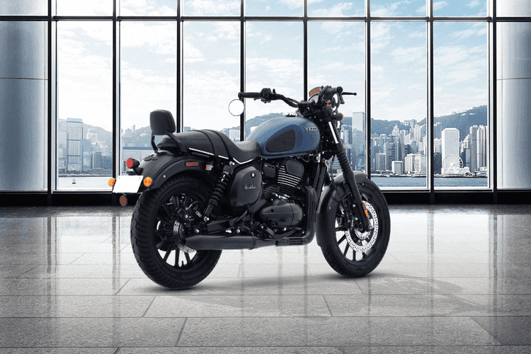 Yezdi Motorcycles Roadster [2024] Right Rear Three Quarter
