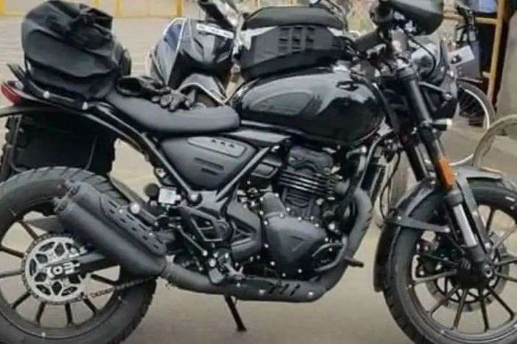 Bajaj Scrambler