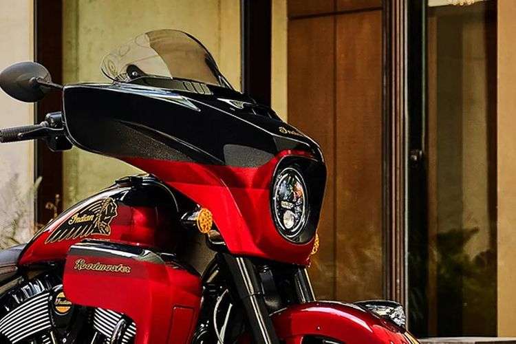Indian Roadmaster Elite Headlight