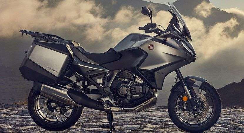 new_Honda_NT_1100_26112ed3fb.jpg