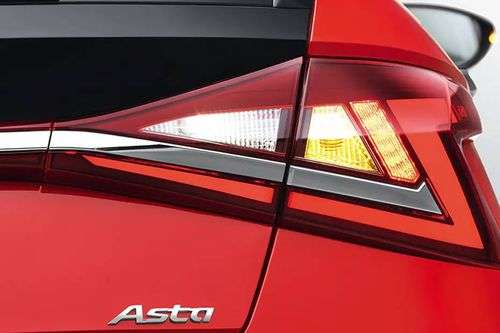 Hyundai-i20 Tail Light