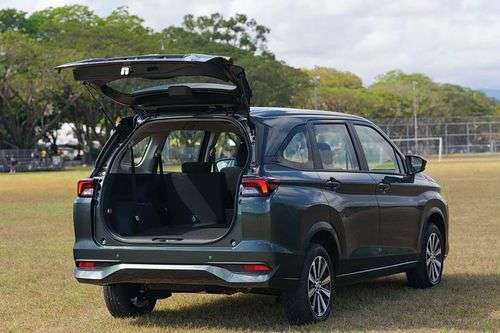 Toyota Avanza Bootspace