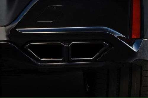 BMW 7-Series exhaust image