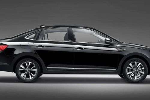 Skoda Slavia Right Side View