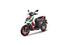 Aprilia SR 160 images