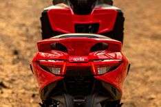 Aprilia SXR 160 images