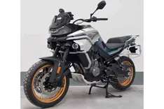 CFMoto MT800