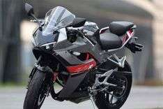 Hyosung GT300R