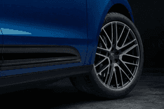 Porsche Macan images