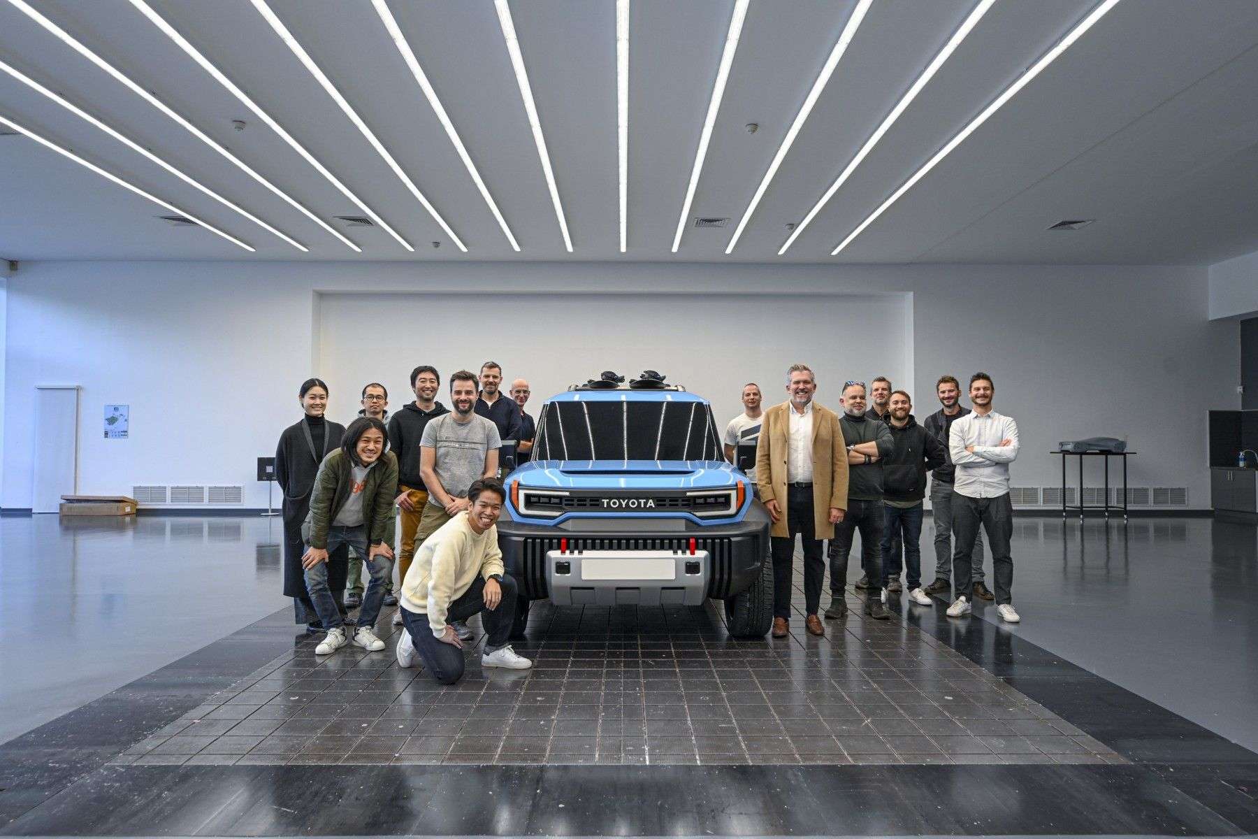 toyotaawarded2022cardesign_57c15a70c0.jpg