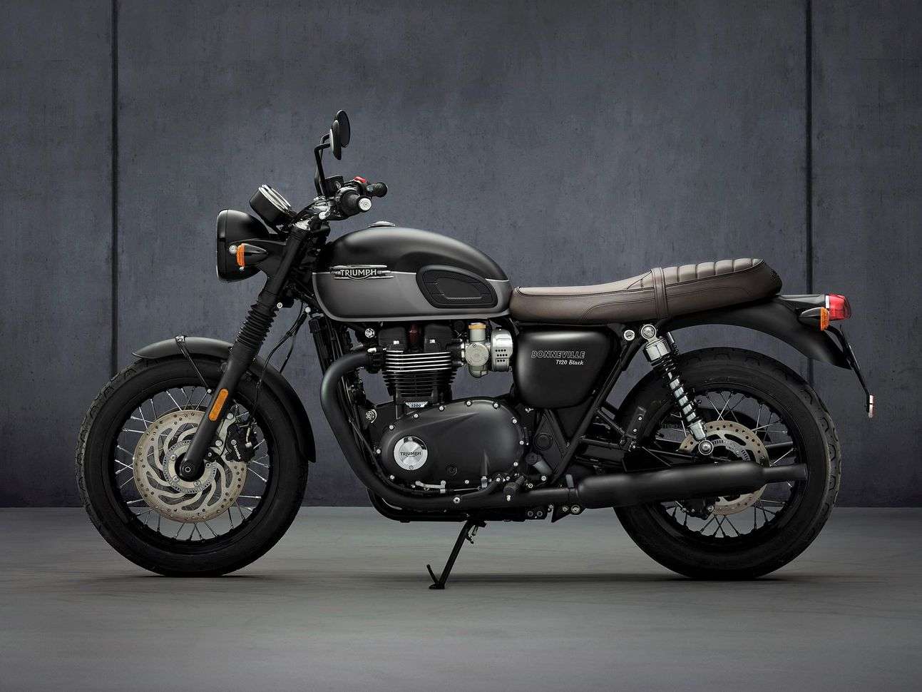 Bonneville T120 Black